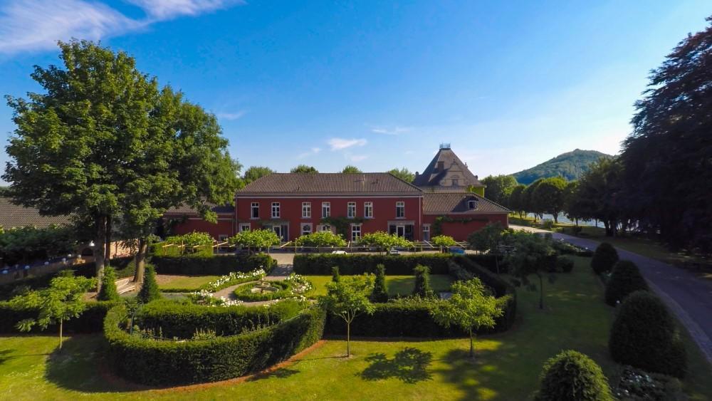 Landgoed Kasteel De Hoogenweerth Hotel 4*