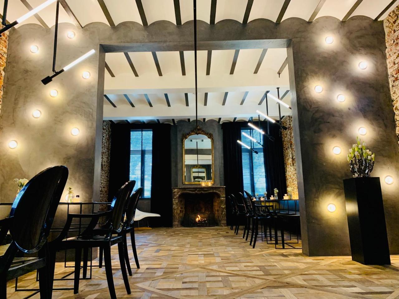 Hotel Landgoed Kasteel De Hoogenweerth 4*